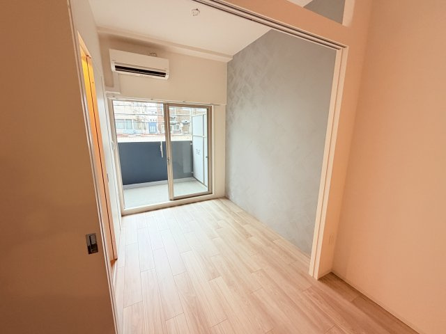 セレニテ西元町アリエの寝室