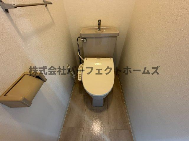 東グリーンハイツのトイレ|清潔感のあるトイレです