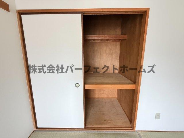 東グリーンハイツの収納|たっぷりとした収納スペースです
