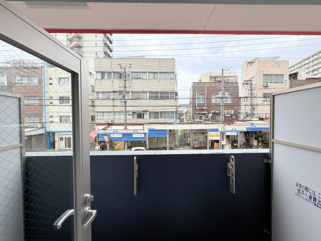 セレニテ西元町アリエの展望