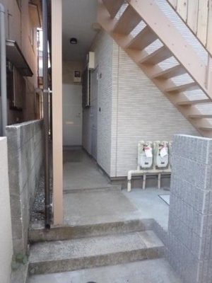 【ロビー】 | ＨＩＢＡＲＩ　ＨＯＵＳＥ