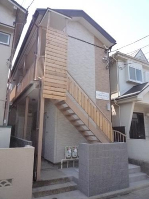 【エントランス】 | ＨＩＢＡＲＩ　ＨＯＵＳＥ