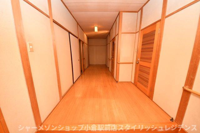 メゾン黒瀬の玄関