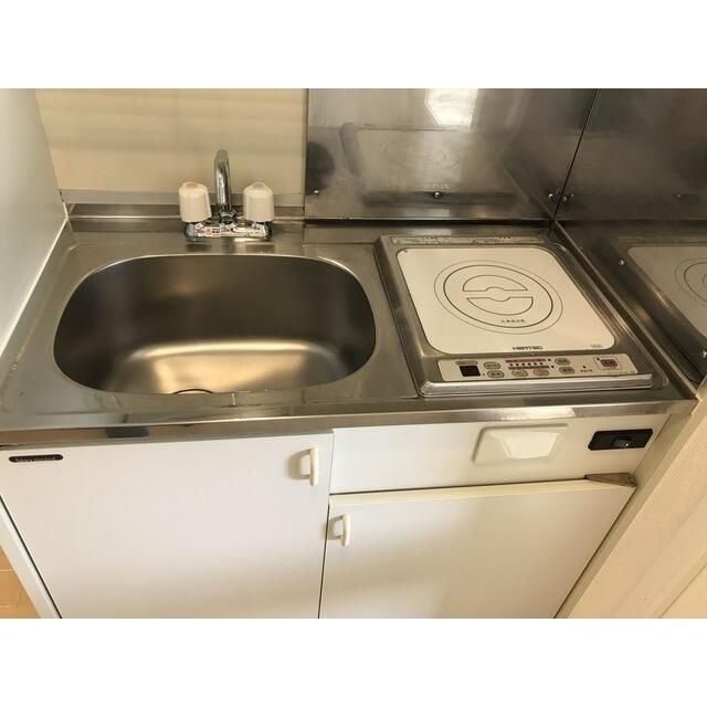 サリエンテＳＩビルの設備