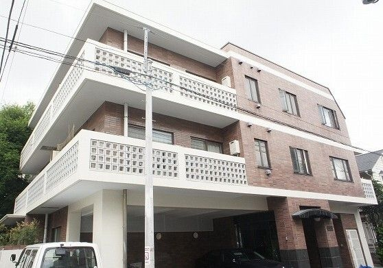 大塚仲町ハイツの外観
