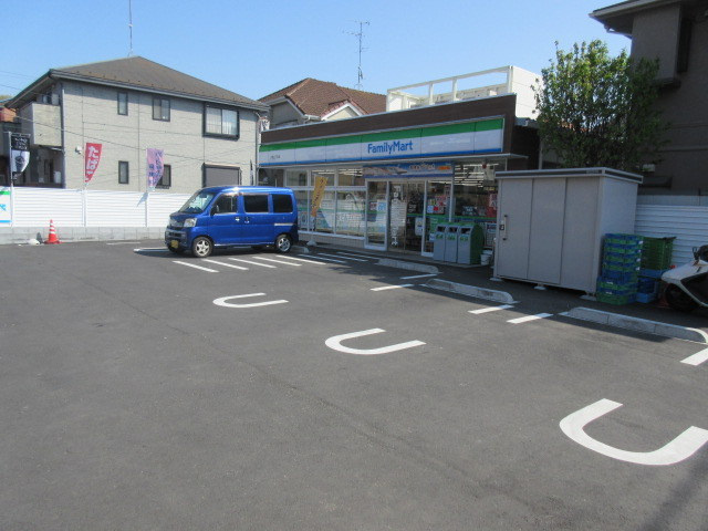 （シニア限定）ヘーベルヴィレッジ上大岡のその他|ファミリーマート大岡三丁目店