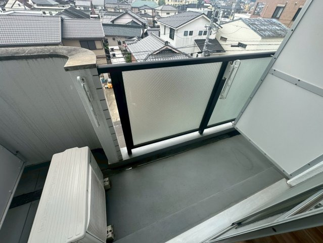 ホワイトヒルズ豊田のバルコニー