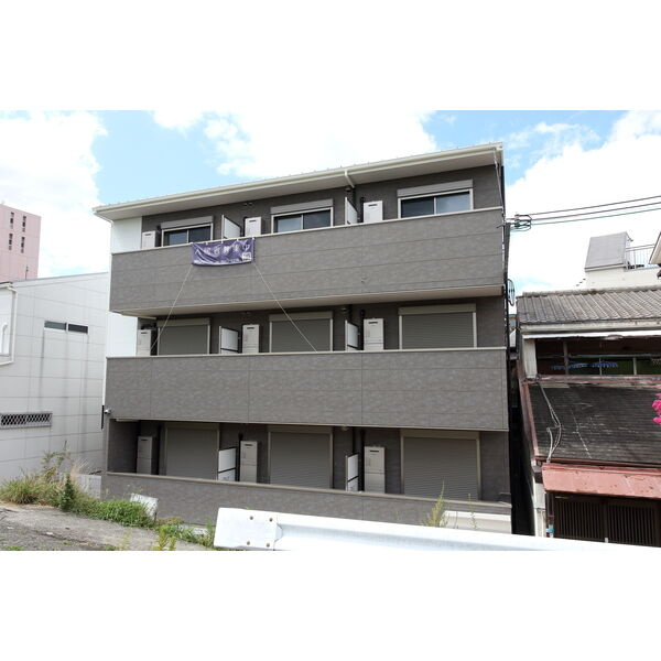 ラシャンス西中島南方