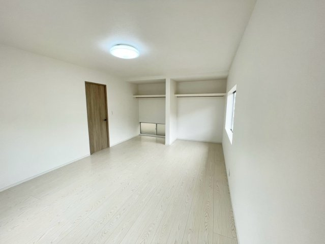 姫路市広畑区蒲田の中古一戸建の洋室