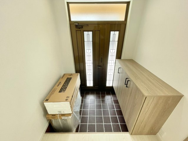 姫路市広畑区蒲田の中古一戸建の玄関