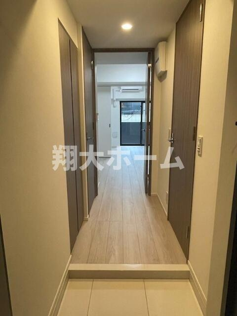 メイクス西新井大師の玄関