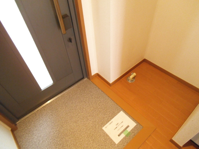 エスポワールの玄関|洗濯機置き場はこちらです☆