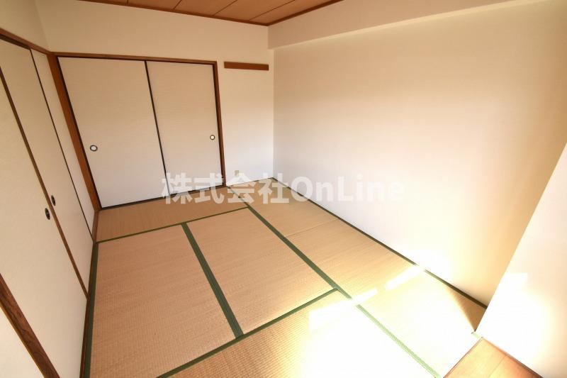 東大阪市今米１丁目の賃貸マンションの和室
