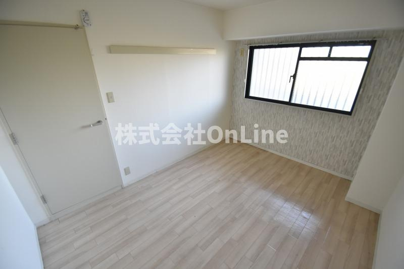 東大阪市今米１丁目の賃貸マンションの内装