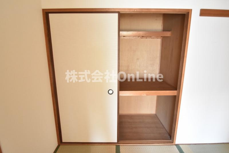 東大阪市今米１丁目の賃貸マンションの収納