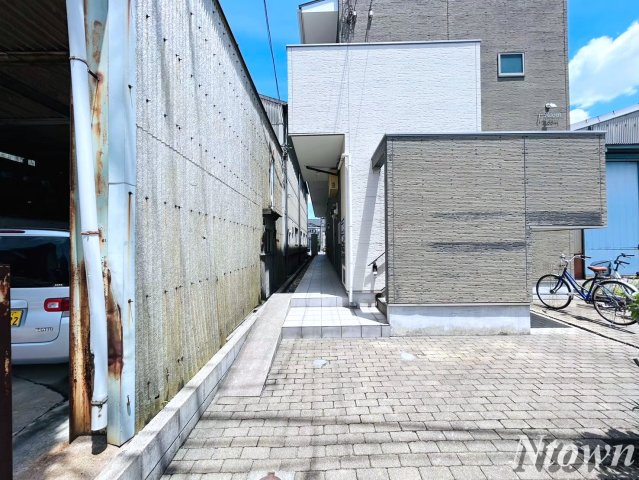 【駐車場】 | i･Room並木 | 車をお持ちの方に嬉しい駐車場付きの物件です