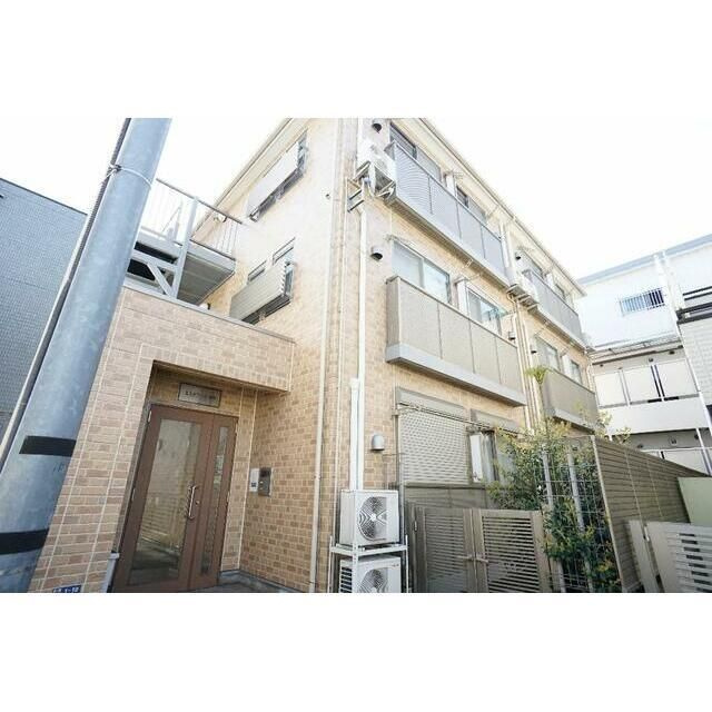 エスポワール新宿の外観