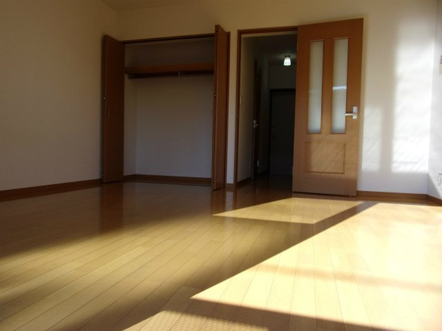 【寝室】 | アメージングエステート