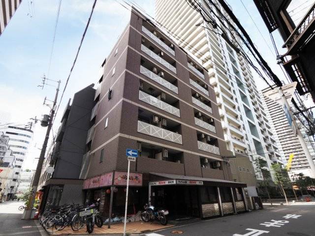 大阪市西区新町１丁目の賃貸マンション