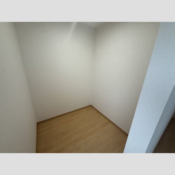 MAISONETTE LAND 半田乙川源内林Bの内装