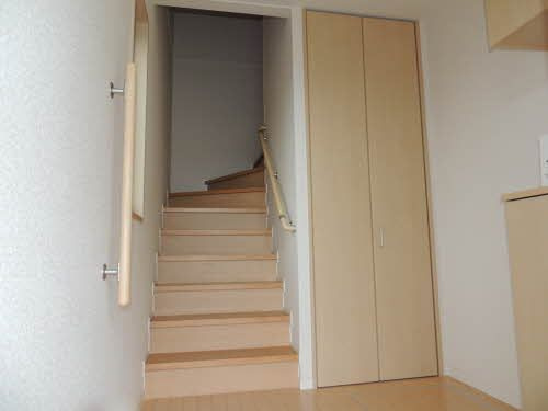 ヴィアソーレ　参番館の玄関