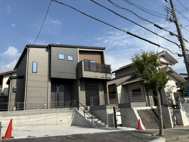 第１須磨区若草町3　新築戸建て