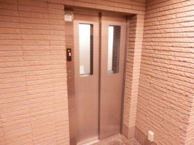 ベラジオ御所東のその他|エレベーター