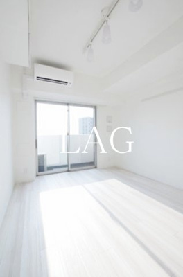 【居間・リビング】 | フュージョナル五反野 | 洋室のお部屋です。