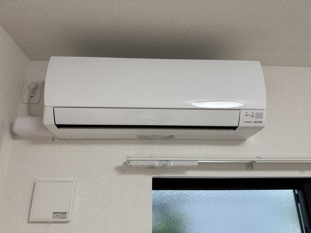 サクラレジェンドＥの設備|エアコン２基付（同型タイプ）