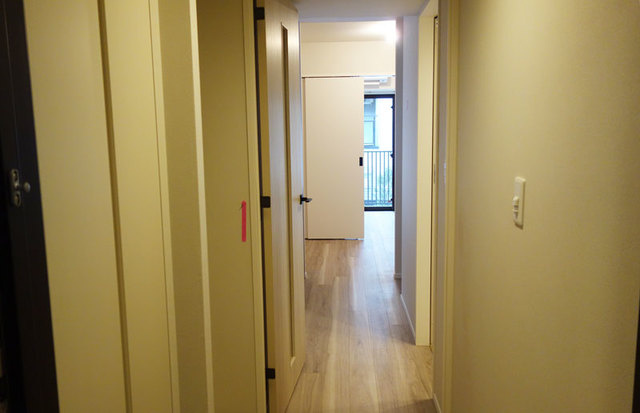 パークアクシス西馬込の玄関|※写真は同タイプ住戸です。