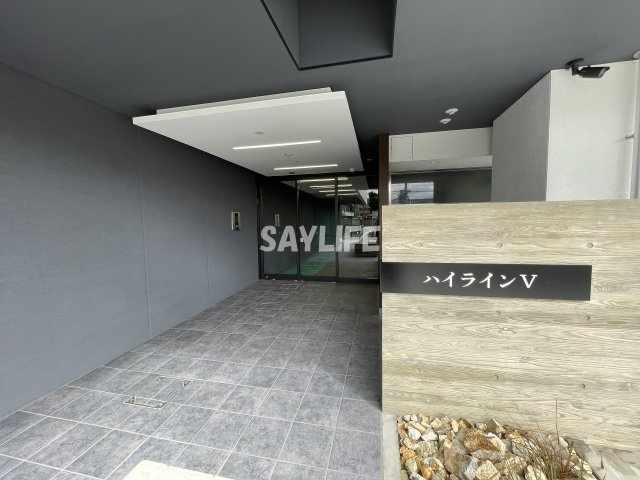 ハイラインⅤのエントランス