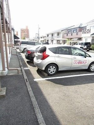 アメニティＹＡＴＡⅡ　　刈谷市近郊の賃貸はクラスホームの駐車場