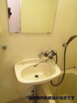 アメニティＹＡＴＡⅡ　　刈谷市近郊の賃貸はクラスホームの洗面所