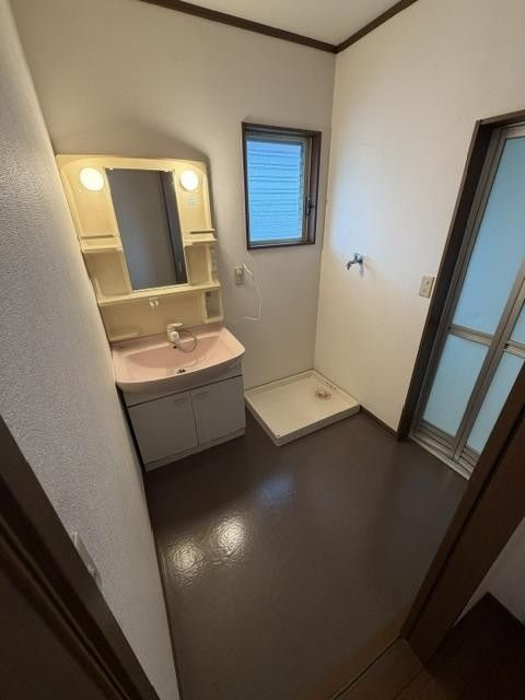 アロッジオAの洗面所