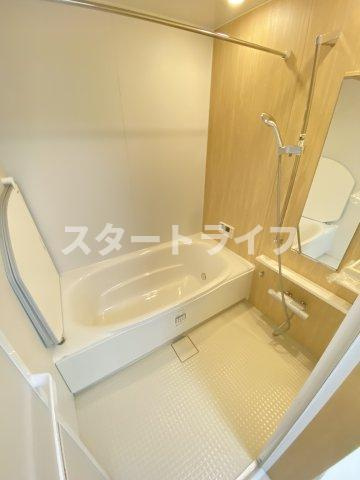 大阪市淀川区東三国２丁目の一戸建ての浴室