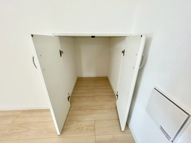 クレイドルガーデン姫路市広畑区西蒲田第１８の収納