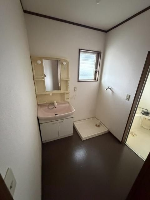 アロッジオBの洗面所