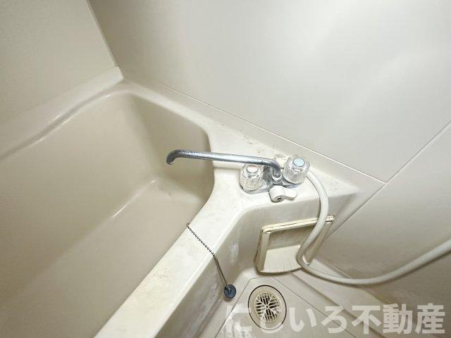 YBハウスの浴室