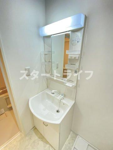 大阪市東淀川区東中島２丁目のアパートの洗面所