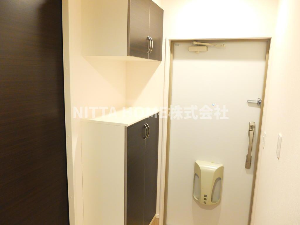 丹波篠山市宇土の賃貸マンションの玄関|シューズボックス設置済みです！