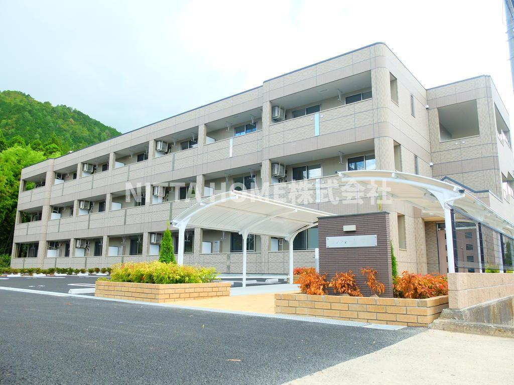 丹波篠山市宇土の賃貸マンションの外観|鉄骨造３階建てのマンションです◇