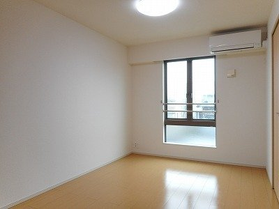 バレーノの洋室|個人の部屋や寝室として使える洋室です