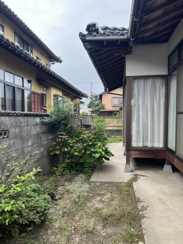 境港市中野町　中古住宅の和室|２間続きの和室