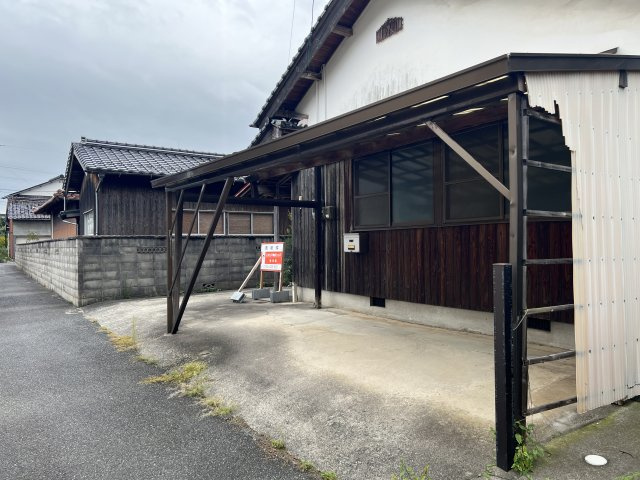 境港市中野町　中古住宅のその他|縁側
