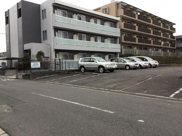 ドミール・オークの駐車場