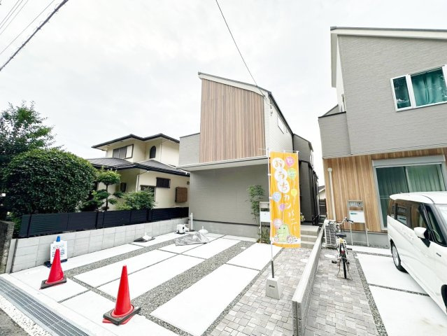 香里ケ丘４の外観|周辺施設充実で緑豊かな住宅街♪(2026年9月撮影)