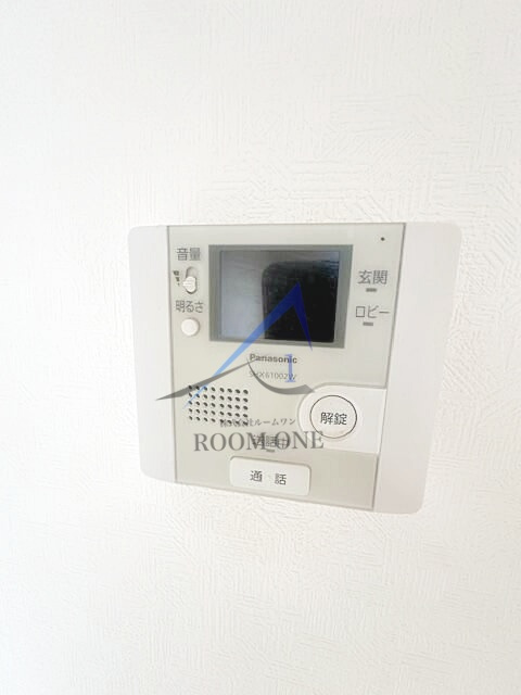 グラッツェ鎌倉のセキュリティ|モニター付きインターホンです。