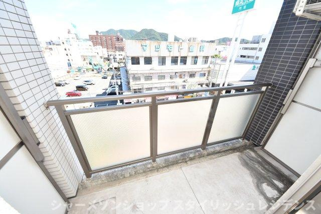 ベルガモット門司駅前のバルコニー
