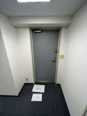 S・COURTの玄関