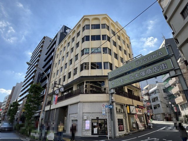 フサカビル